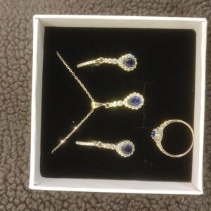 925 Sterling Silver Blue Drop Zircon Stone Set